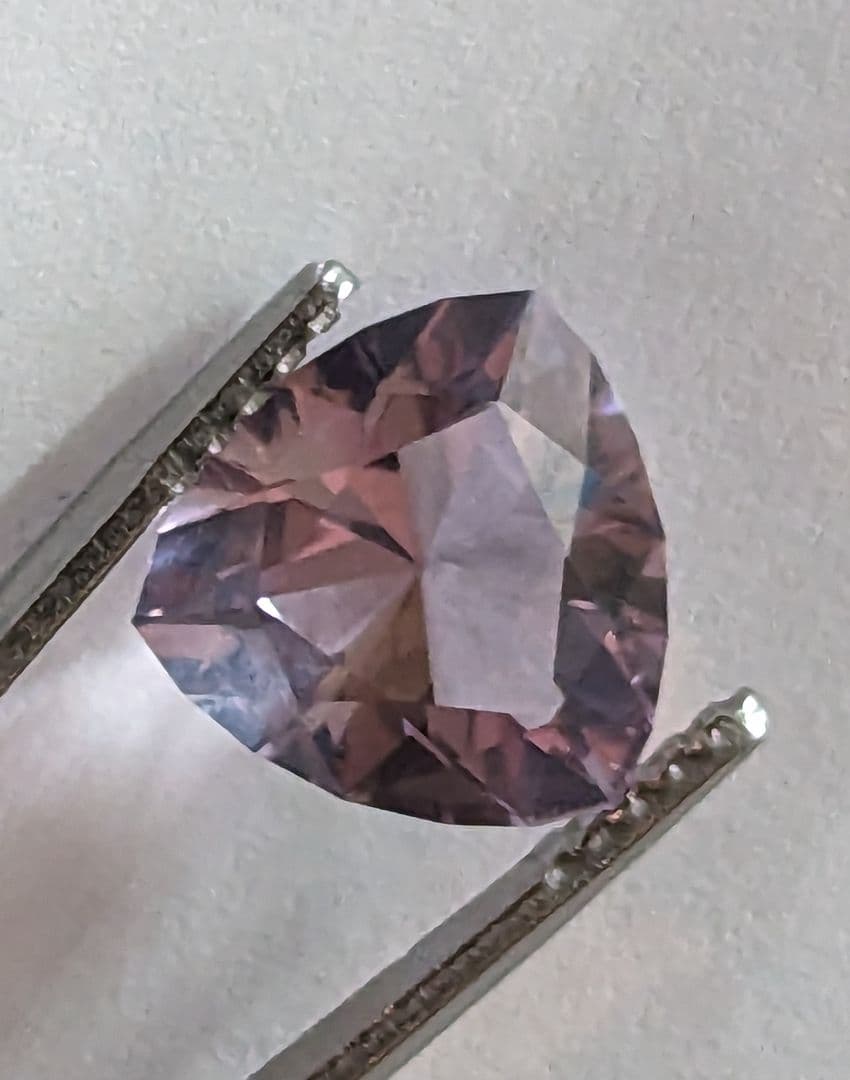 【天然石】アメジスト 2.84ct ミディアムカラー ルース