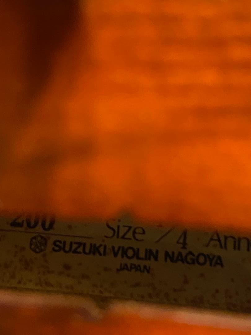 SUZUKI スズキNO.200 4/4 木製バイオリン本体 弓Kun肩当付入門