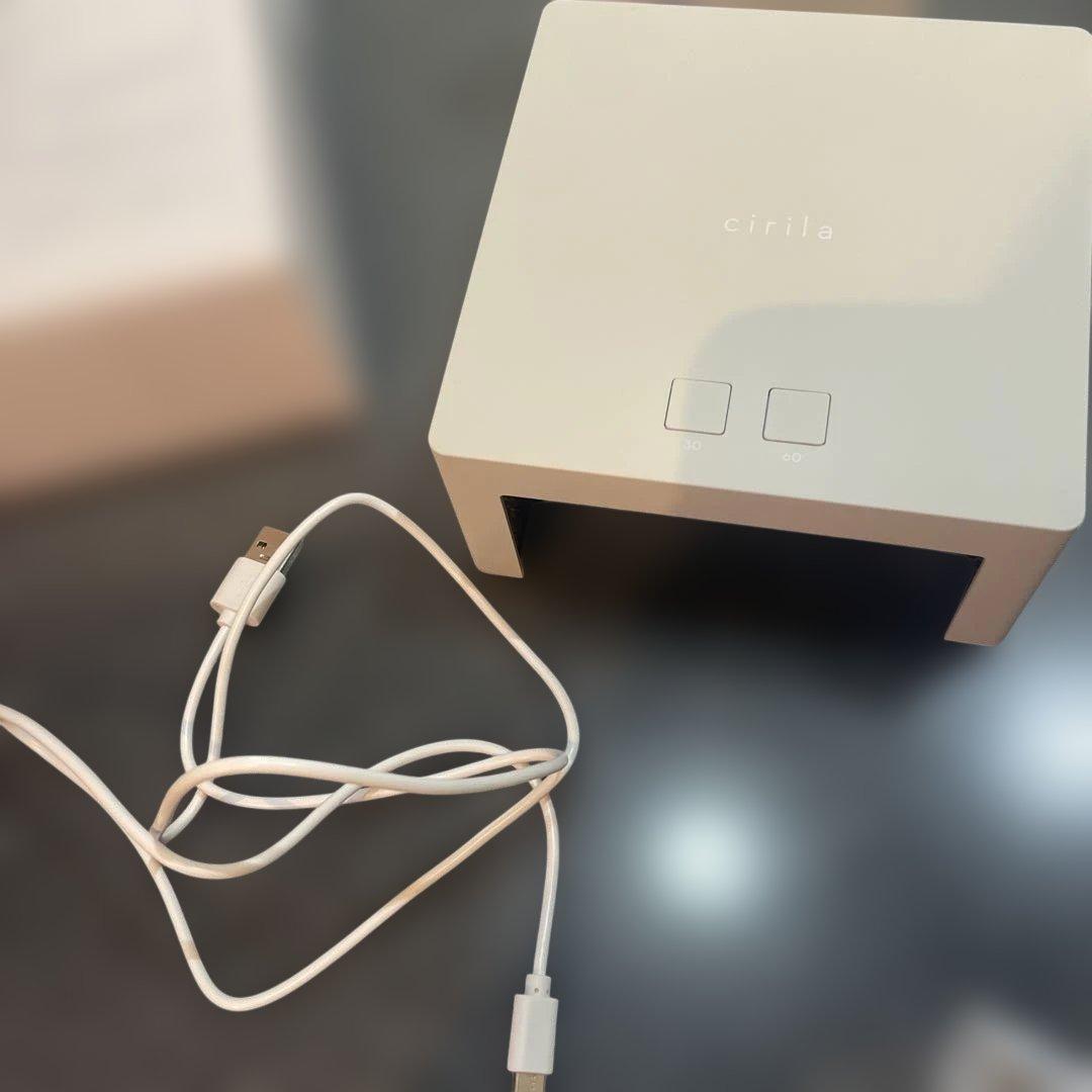 cirila シリラ ジェルネイルキット ピールオフベース 1カラー