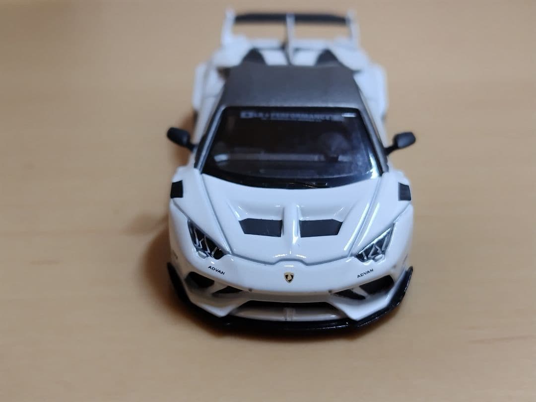 ト*ー様 MINI GT 1/64 126L 189L ランボルギーニ ウラカン - メルカリ