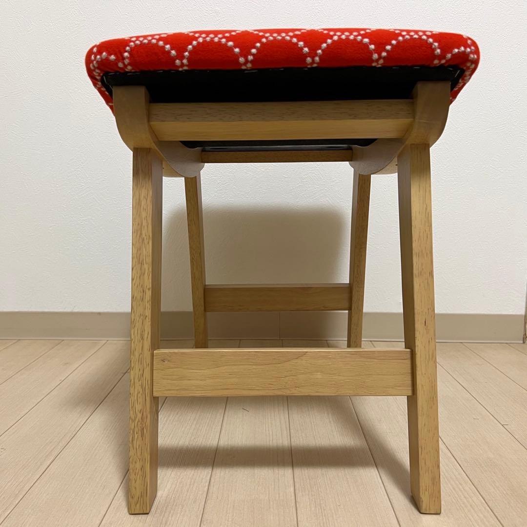 ミナペルホネン スツール タンバリン L４ 【裏ネイビー/オレンジ】 椅子