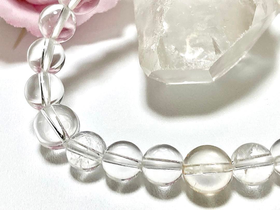 究極品質　秘蔵放出　国産山梨水晶のオリジナルデザインの神ブレス　〜龍神邂逅〜