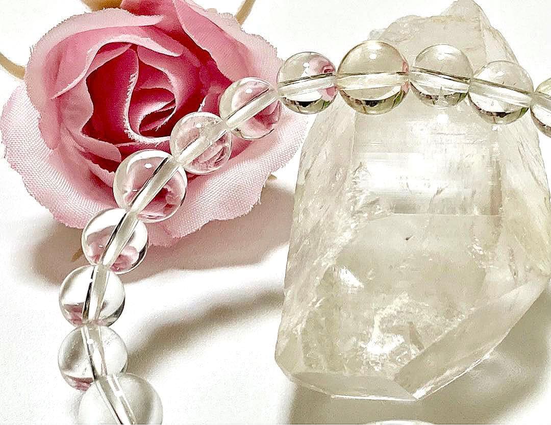 究極品質　秘蔵放出　国産山梨水晶のオリジナルデザインの神ブレス　〜龍神邂逅〜