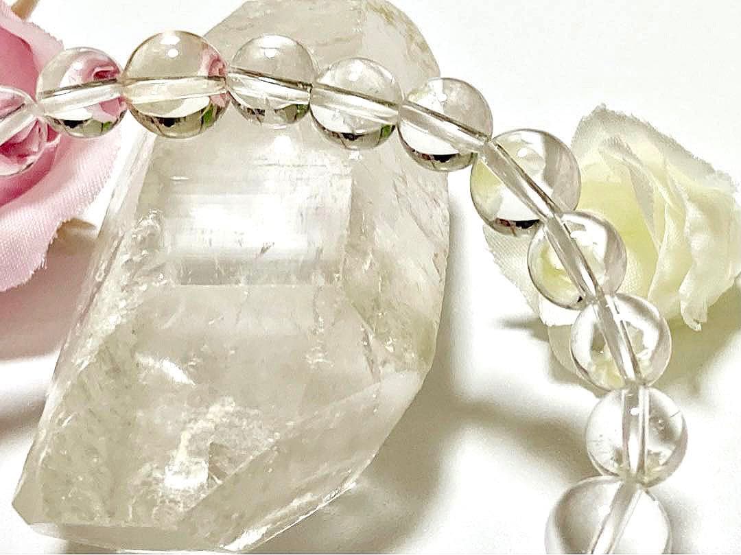 究極品質　秘蔵放出　国産山梨水晶のオリジナルデザインの神ブレス　〜龍神邂逅〜