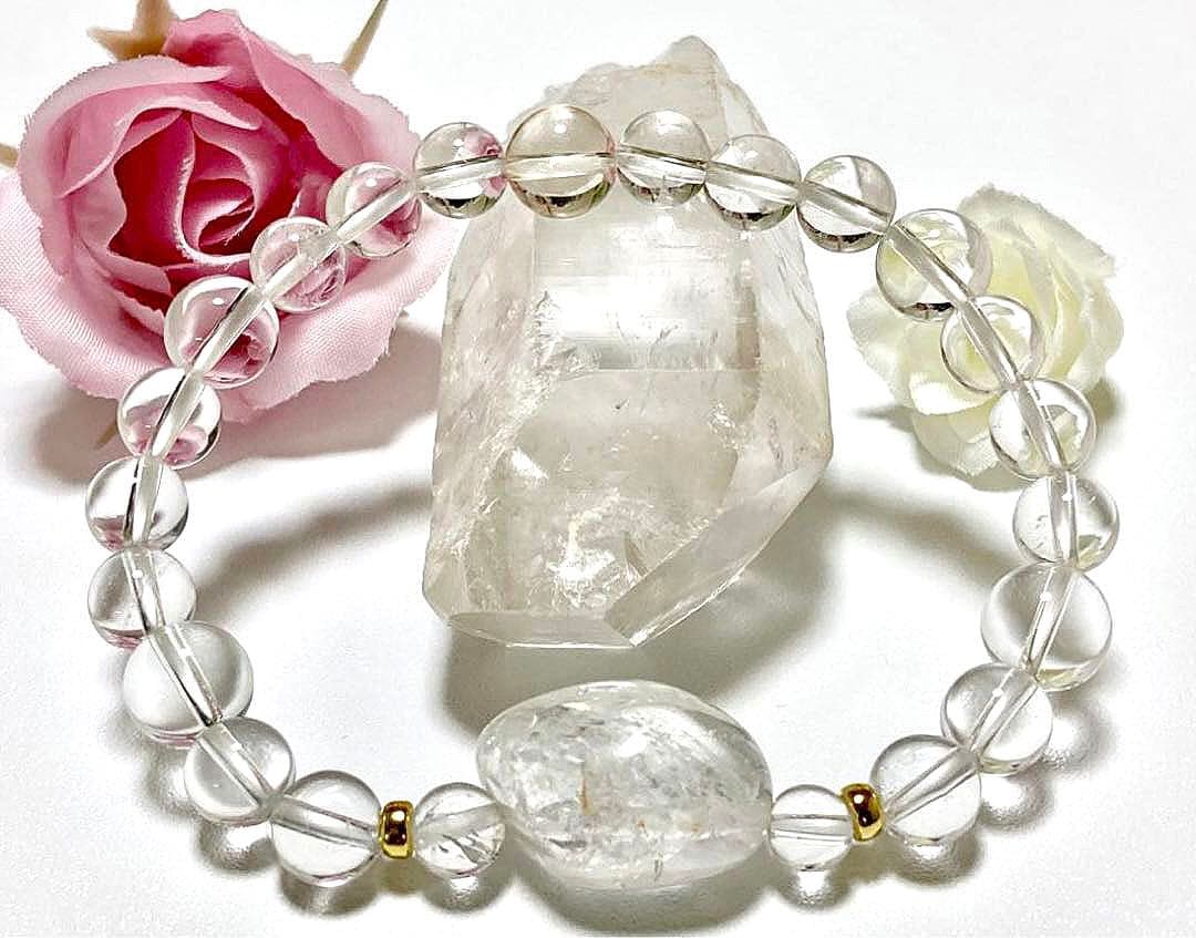 究極品質　秘蔵放出　国産山梨水晶のオリジナルデザインの神ブレス　〜龍神邂逅〜