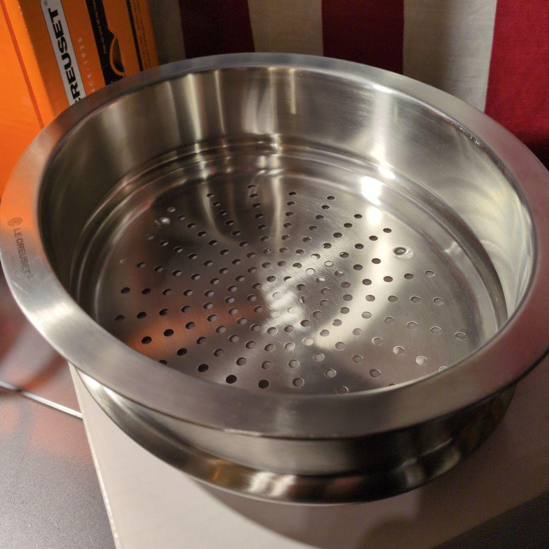 【新品】ルクルーゼ ココットオーバル 25cm用スチーマー 蒸し器