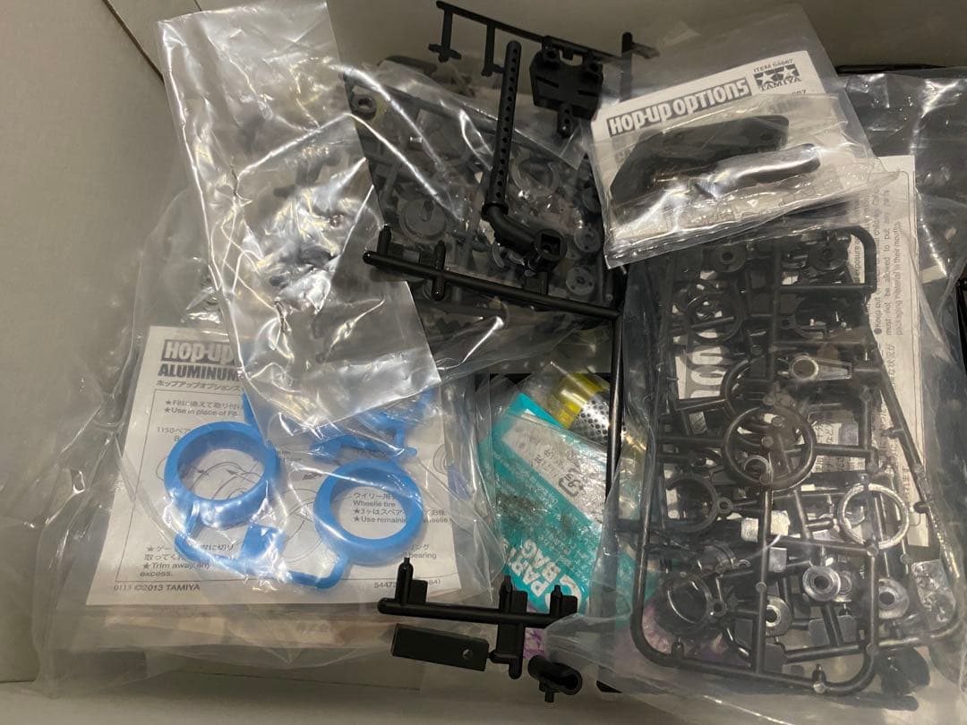 タミヤ GF-01 コミカルアバンテ オプション多数 ラジコン - メルカリ