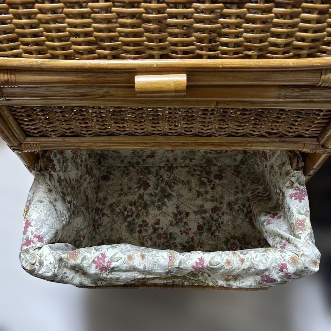 ラタン2段ランドリーラックキャスター付き