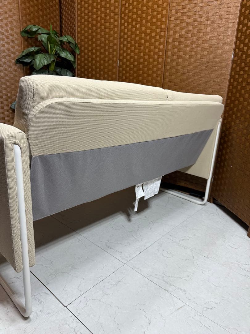 IKEA VACKERBY ヴァッケルビー 2人掛けソファ - メルカリ