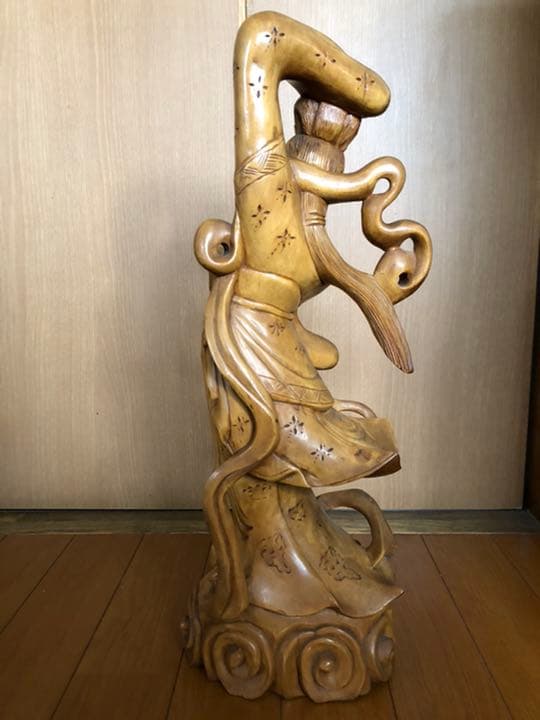 専用ページ　木彫り　天女