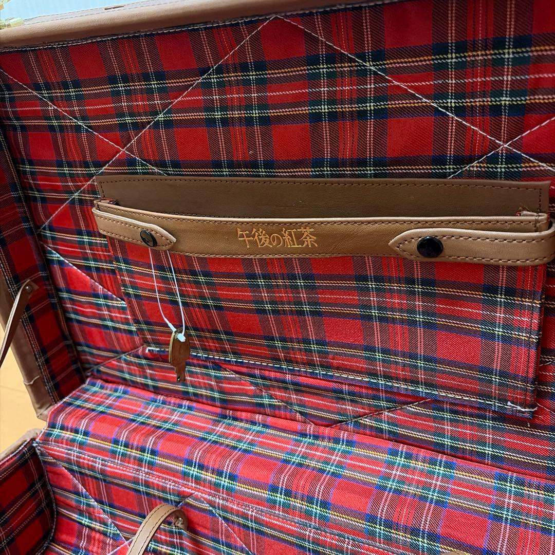 希少・外箱付】午後の紅茶 コイズミトランク 当選品 本革仕様 未使用品