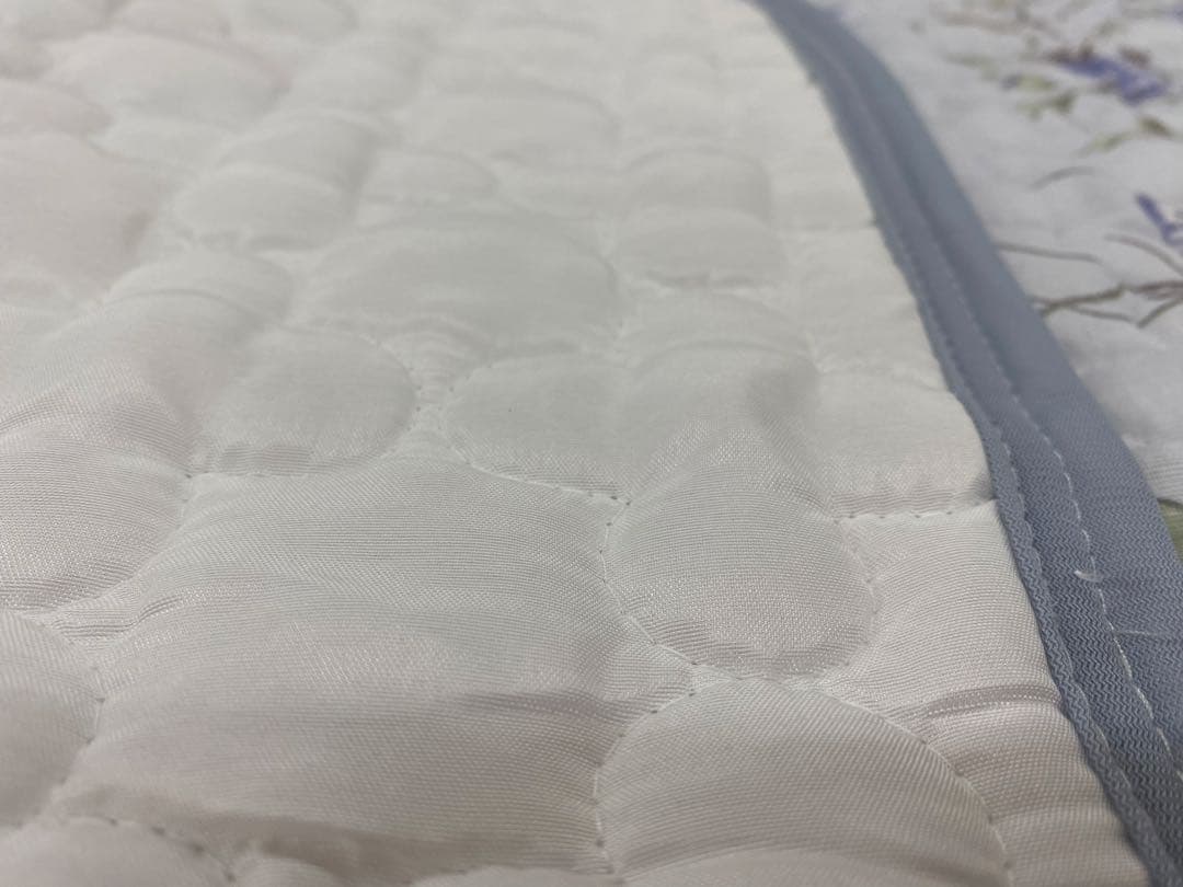 ロマンス　２重ガーゼ敷パッド・V &A・綿１００%・オールシーズン対応・シングル