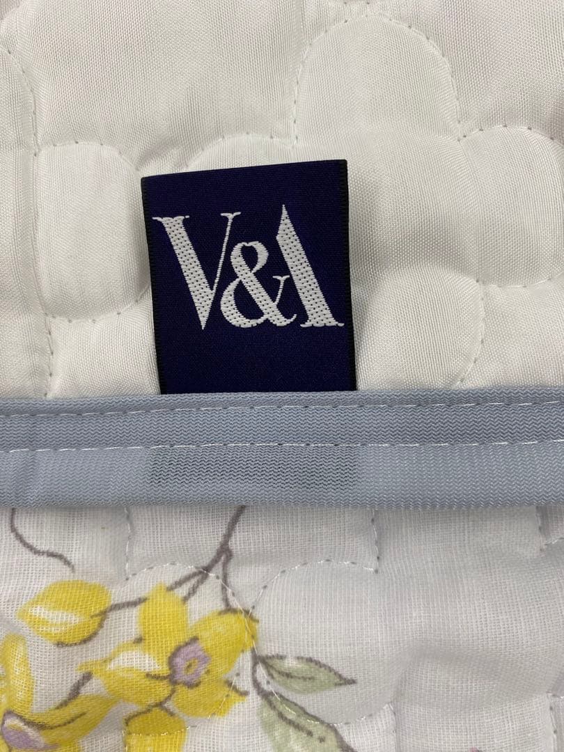 ロマンス　２重ガーゼ敷パッド・V &A・綿１００%・オールシーズン対応・シングル