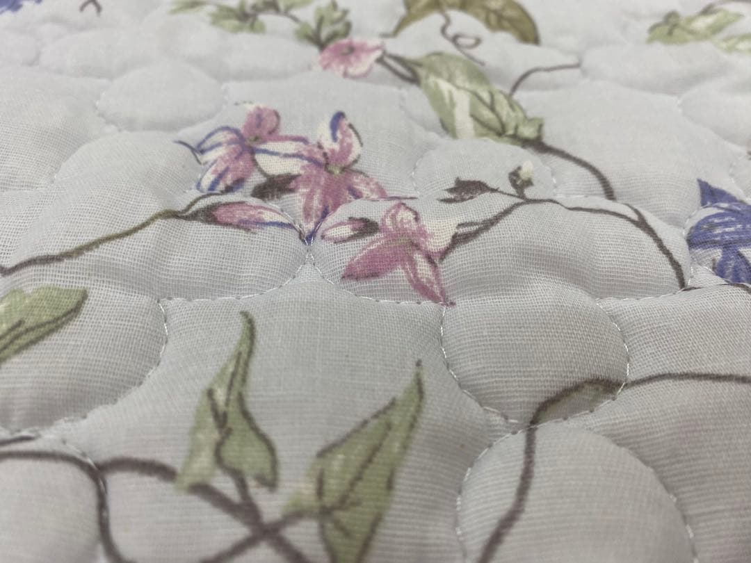 ロマンス　２重ガーゼ敷パッド・V &A・綿１００%・オールシーズン対応・シングル