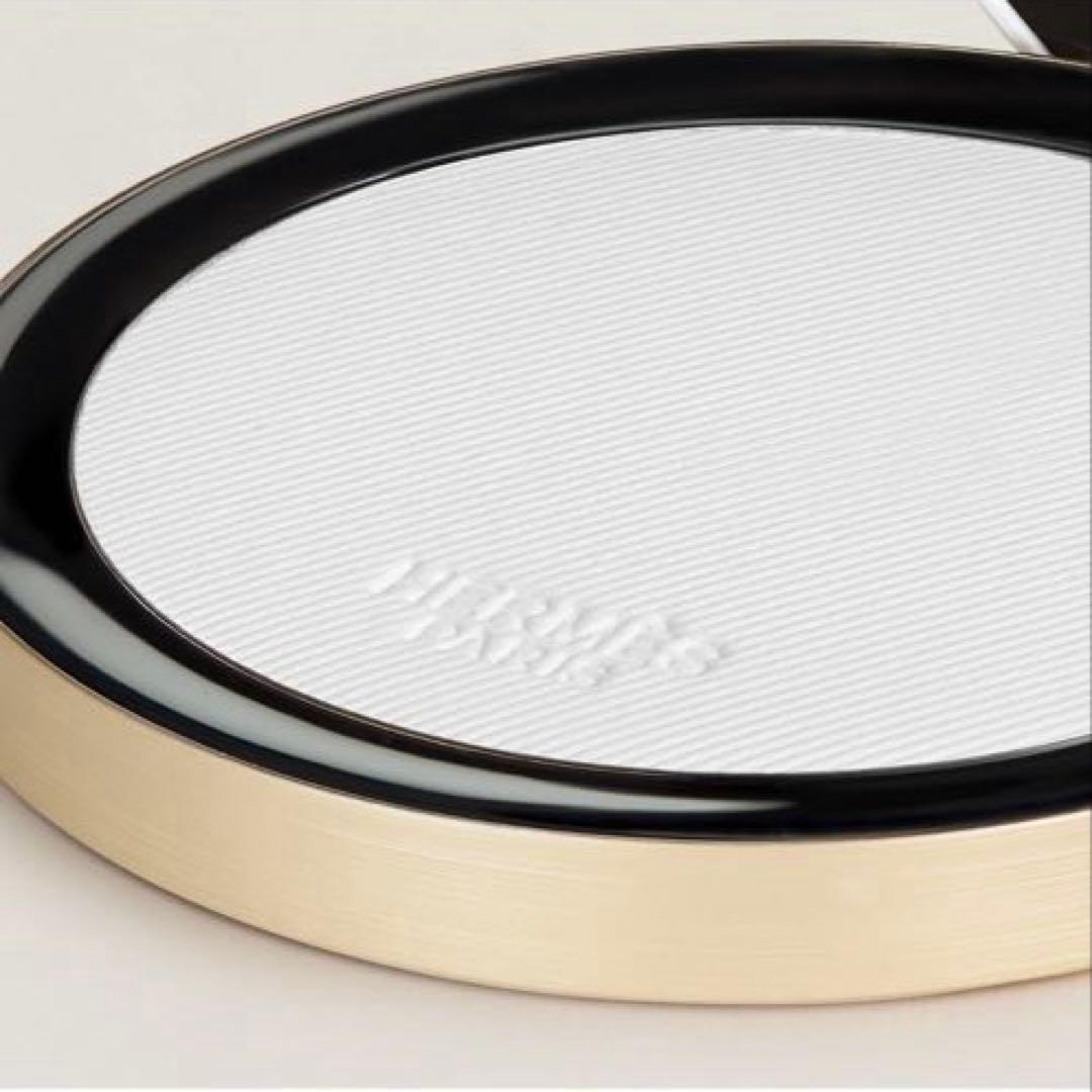 エルメス フェイスパウダー プードル エクラ マット