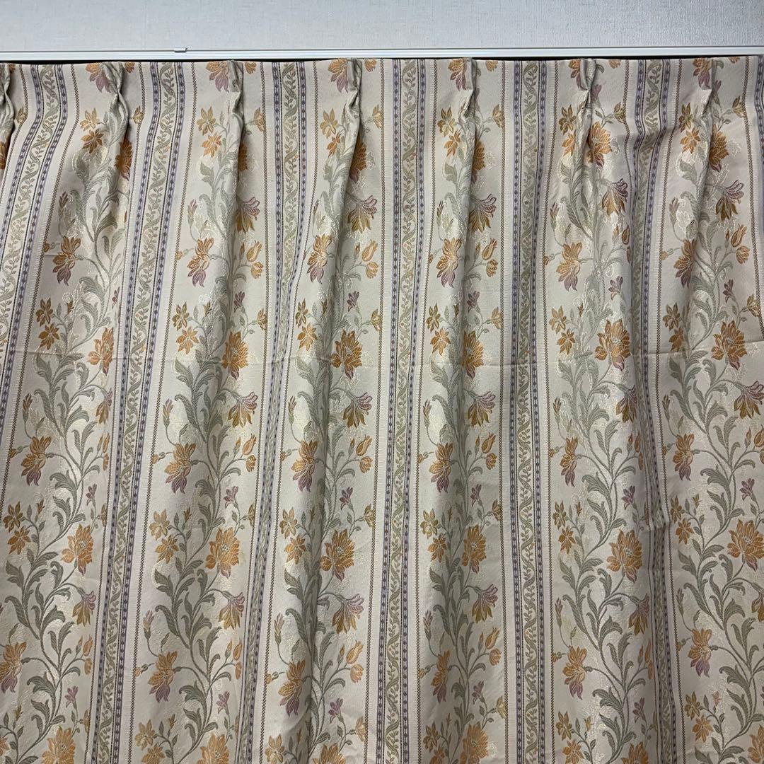 カーテン　幅125cm×丈220cm 2枚 ジャガード