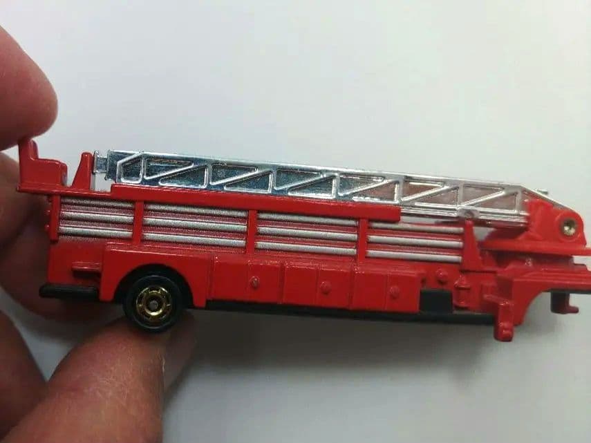 ロングトミカ/トミカ/ L10 アメリカン ハシゴ消防車 /日本製/廃番/消防