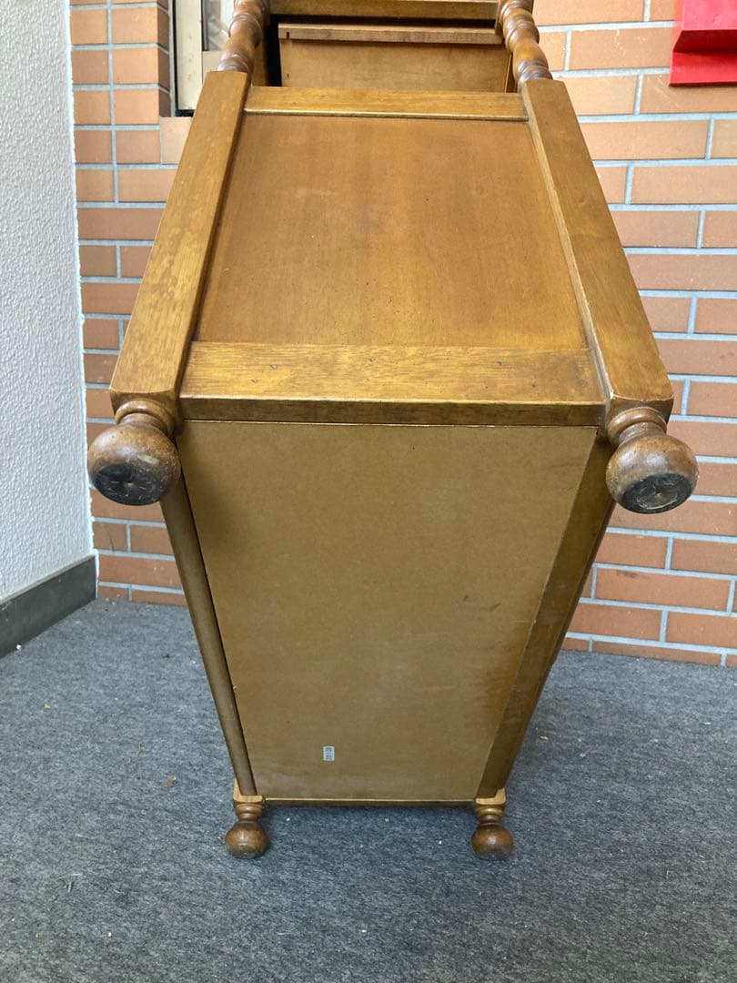 カリモク　キャビネット　チェスト　アンティーク調　ヴィンテージ　花台　電話台