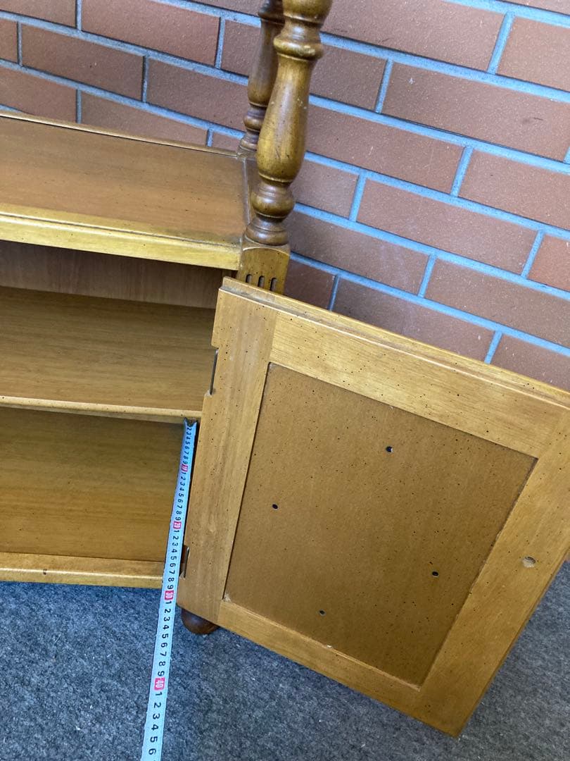 カリモク　キャビネット　チェスト　アンティーク調　ヴィンテージ　花台　電話台