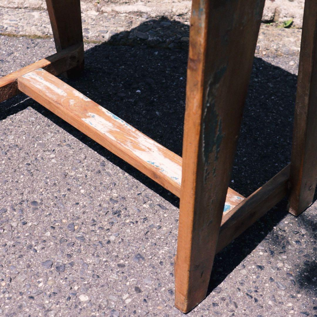 インド製　ビンテージ　木製デスク