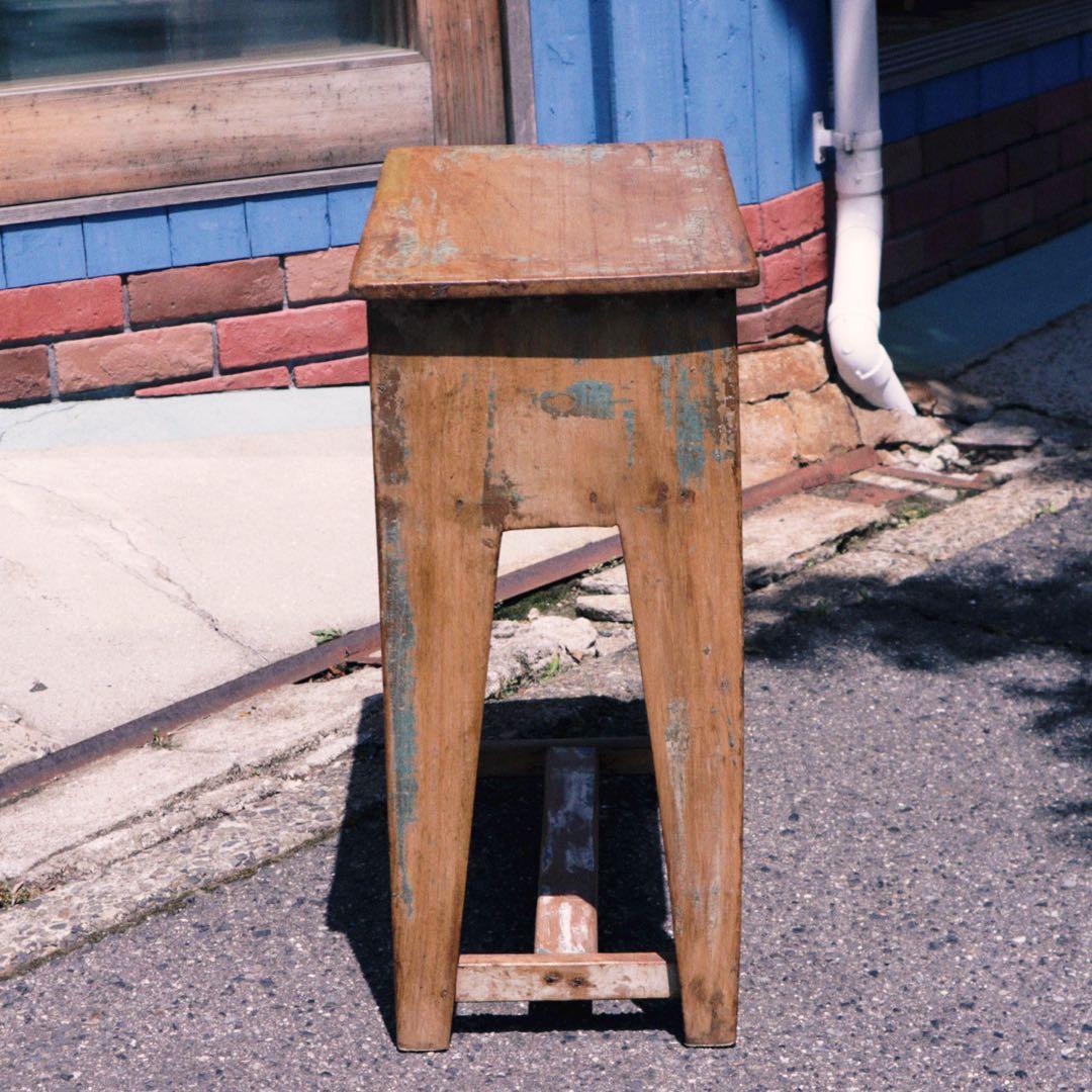 インド製　ビンテージ　木製デスク