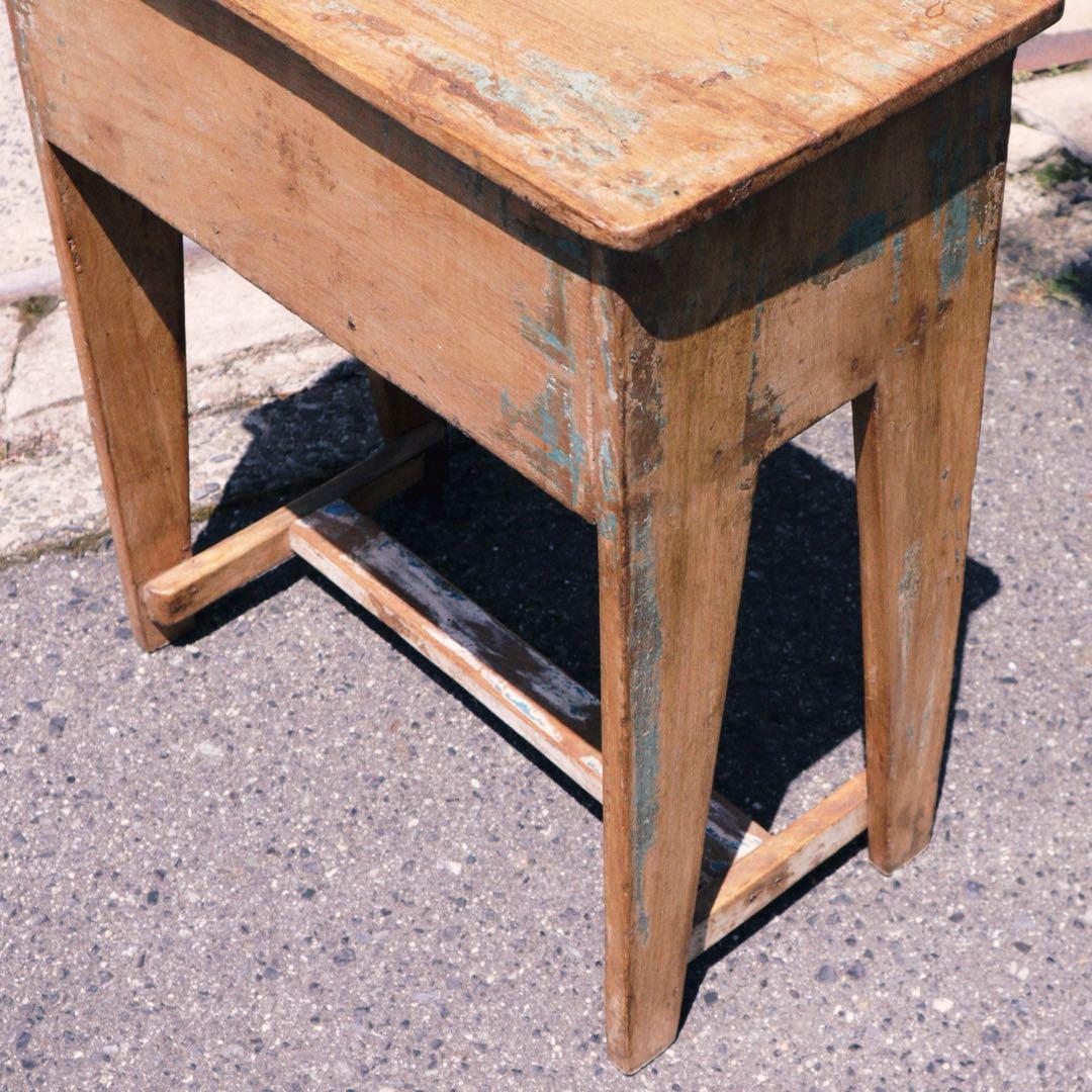 インド製　ビンテージ　木製デスク