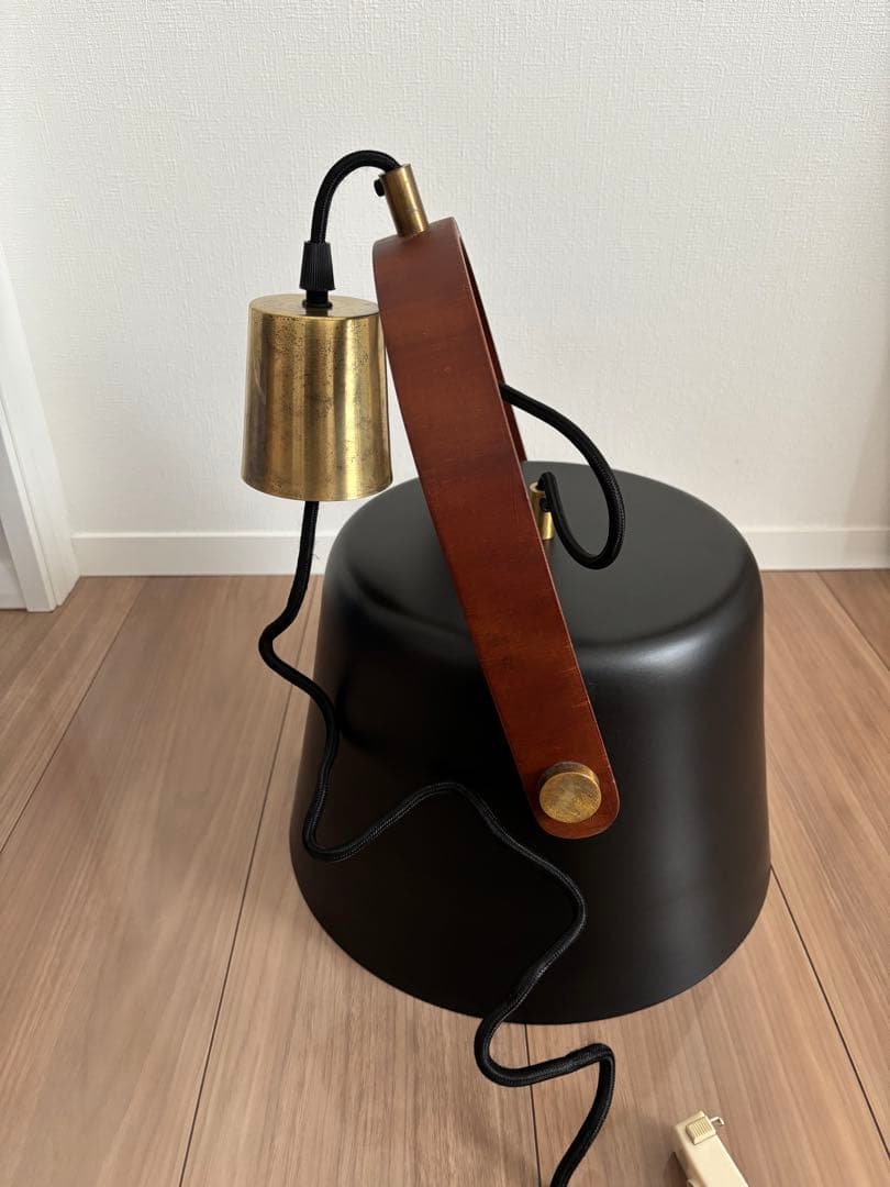 関家具　ヴィンテージ　レトロ　ペンダントライト　リフレクションコード　ブラック