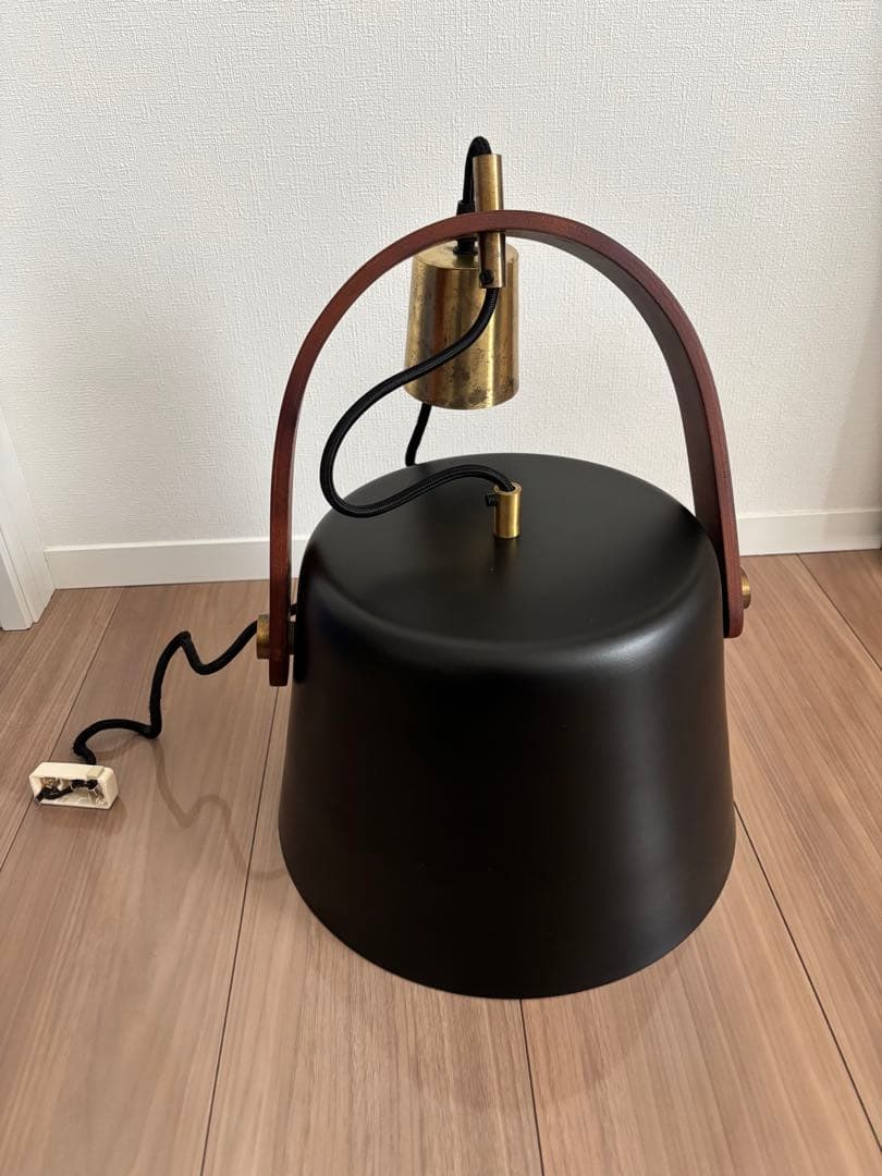 関家具　ヴィンテージ　レトロ　ペンダントライト　リフレクションコード　ブラック