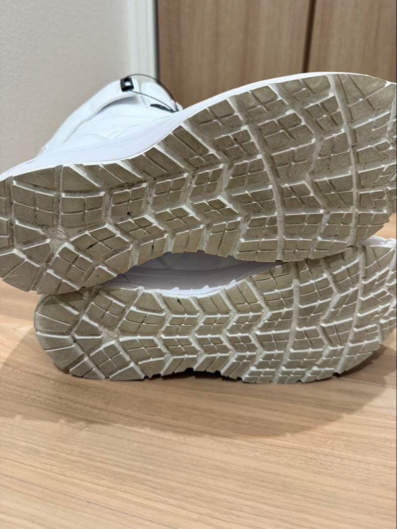 アシックスASICS WINJOB CP304BOA ホワイト　限定　安全靴
