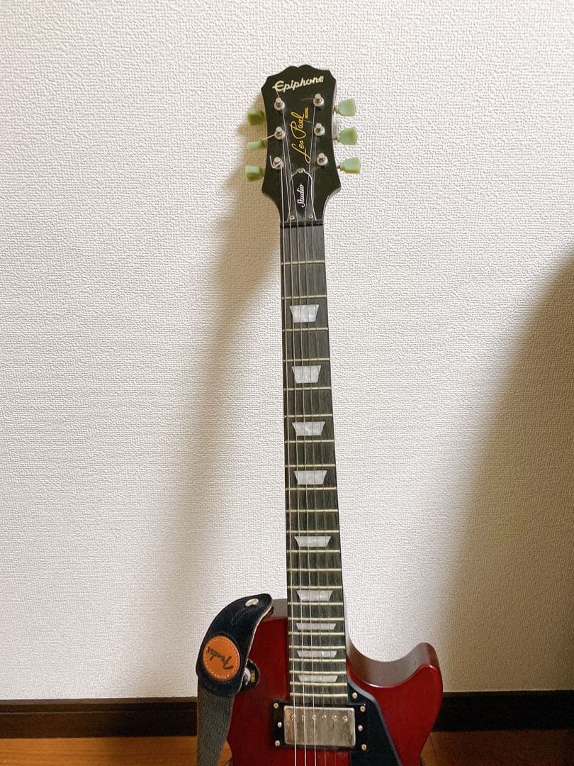 。Epiphone Les Paul Studio エレキギター　弦一本欠品