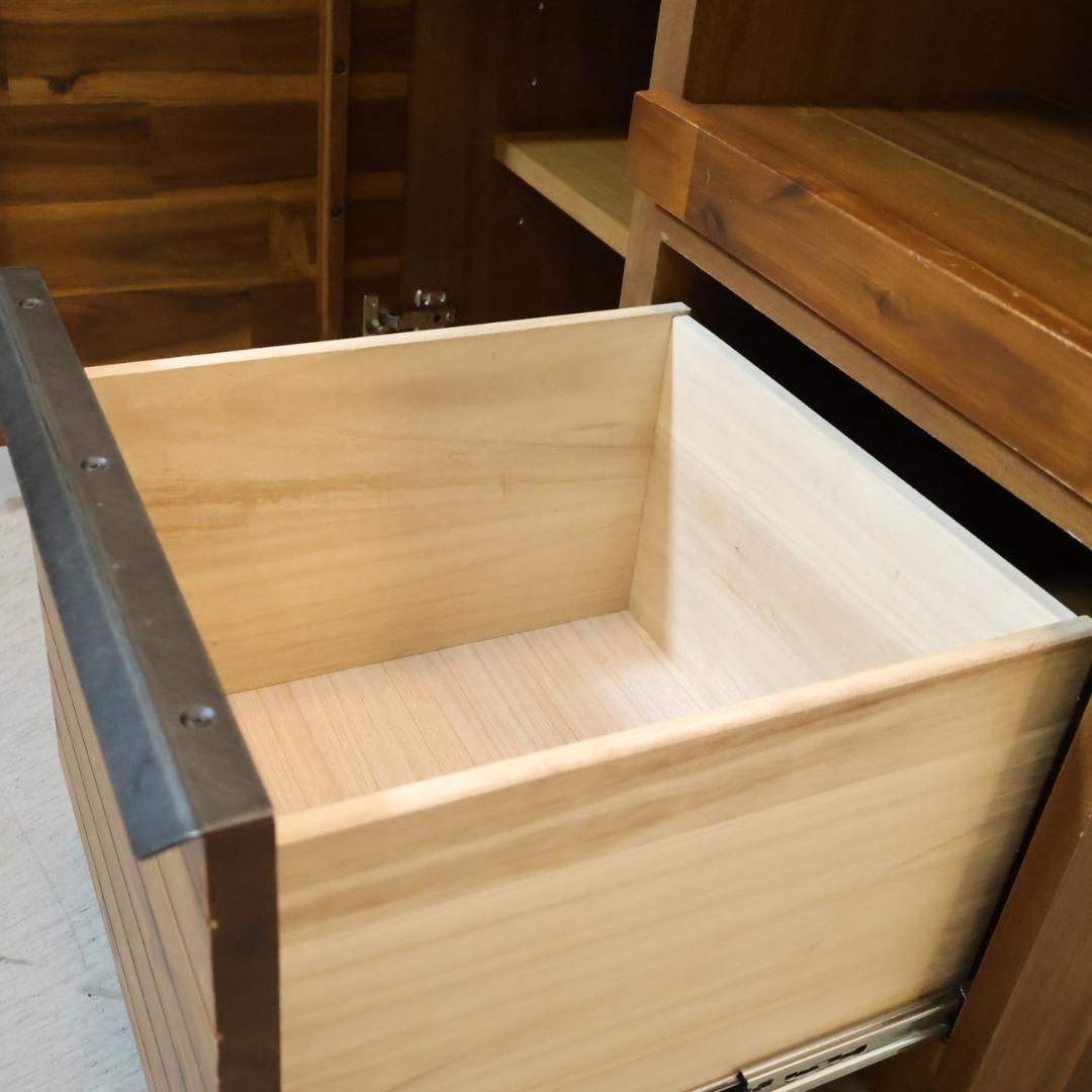 unico ウニコ スウェラ キッチンボード カップボード 食器棚 アカシア材