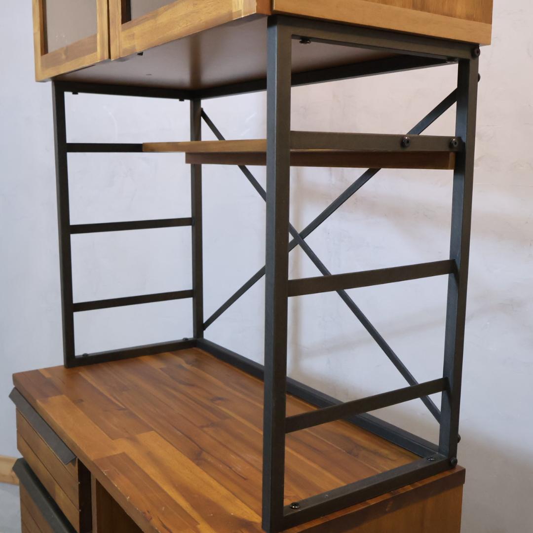 unico ウニコ スウェラ キッチンボード カップボード 食器棚 アカシア材