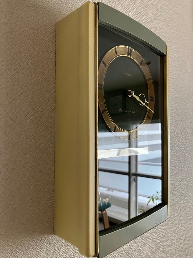 TOSHIBA (東芝)電池式振り子時計　昭和30年代後半