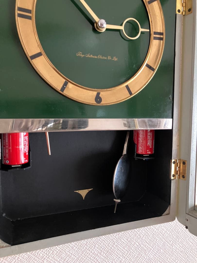 TOSHIBA (東芝)電池式振り子時計　昭和30年代後半