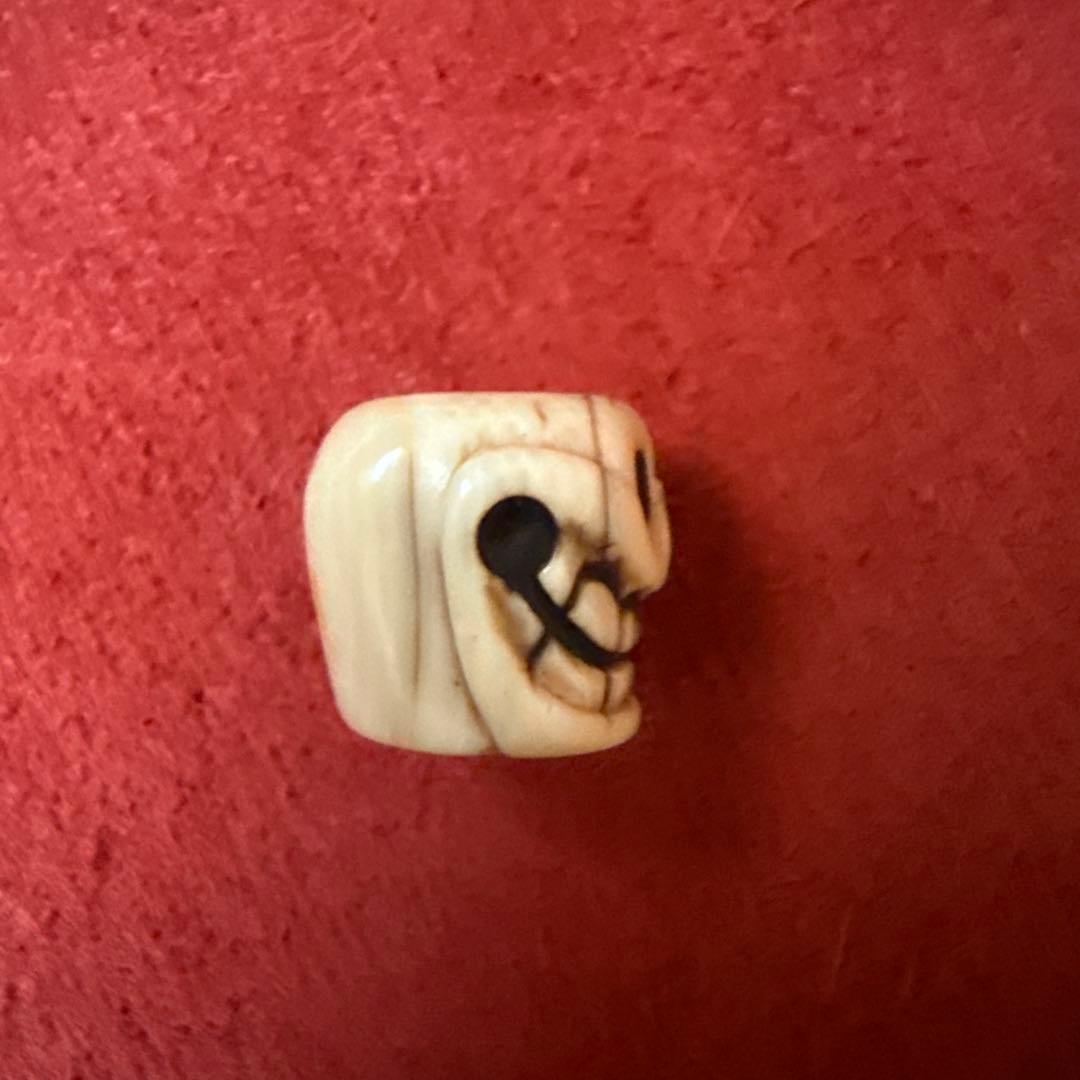 チベタンスカル　チティ・パティ　マンモス牙　ボーンビーズ　チベット　根付