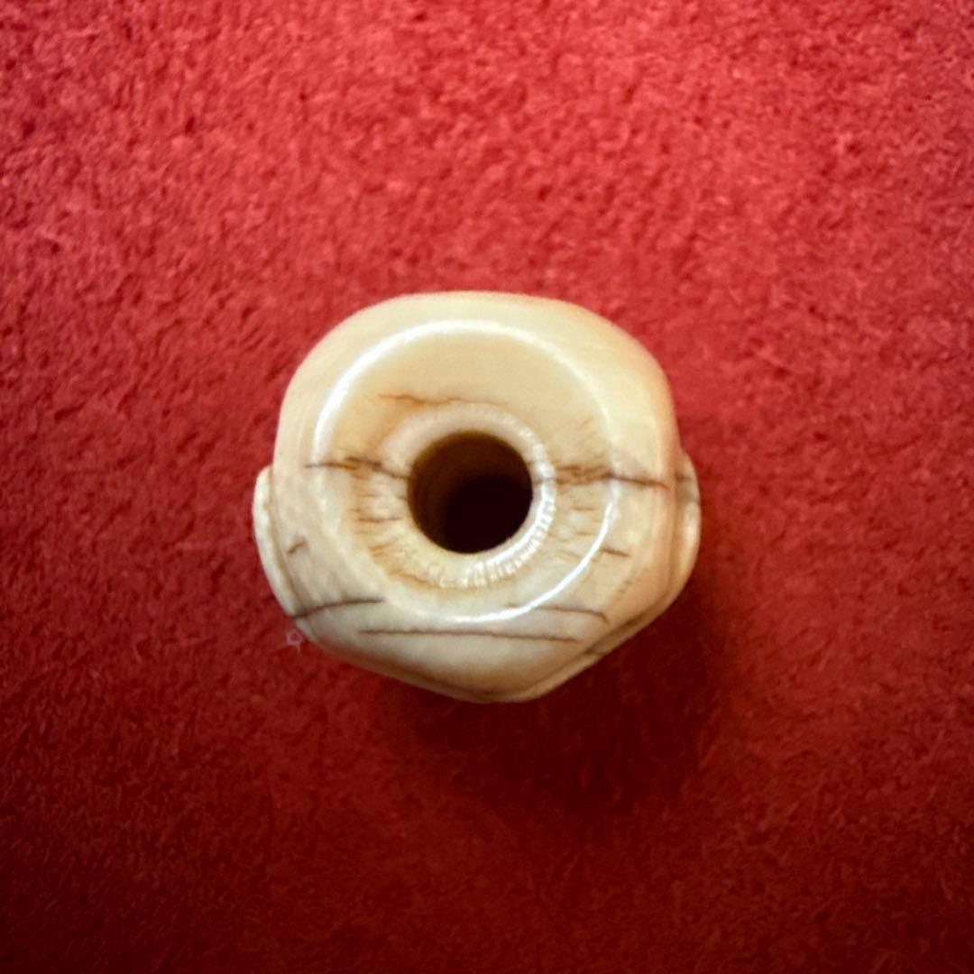 チベタンスカル　チティ・パティ　マンモス牙　ボーンビーズ　チベット　根付