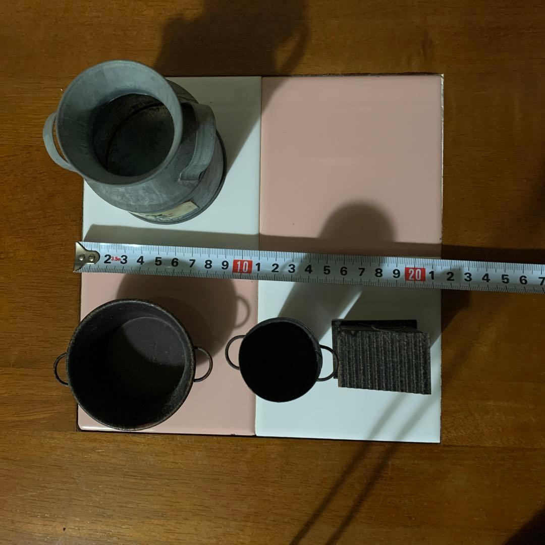 カントリー雑貨　ガーデン雑貨　花台　アイアン　ミニチュア雑貨