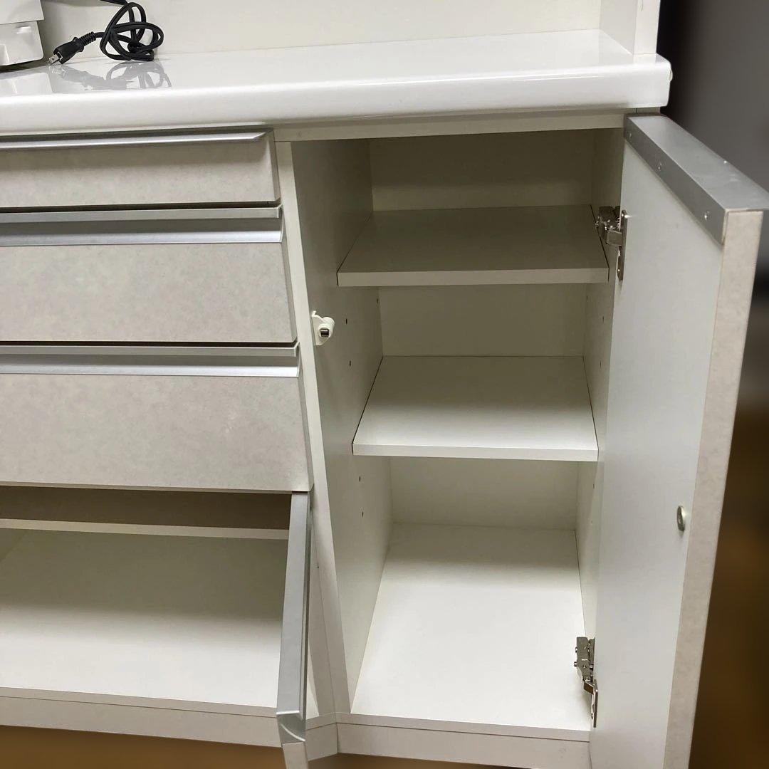 美品☆松田家具　キッチンボード140サイズ