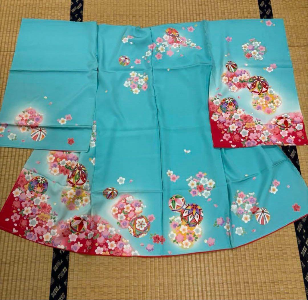 七五三　三ツ身女の子着物　正絹　仮絵羽　爽やか水色　可愛い手毬柄　桜　金彩