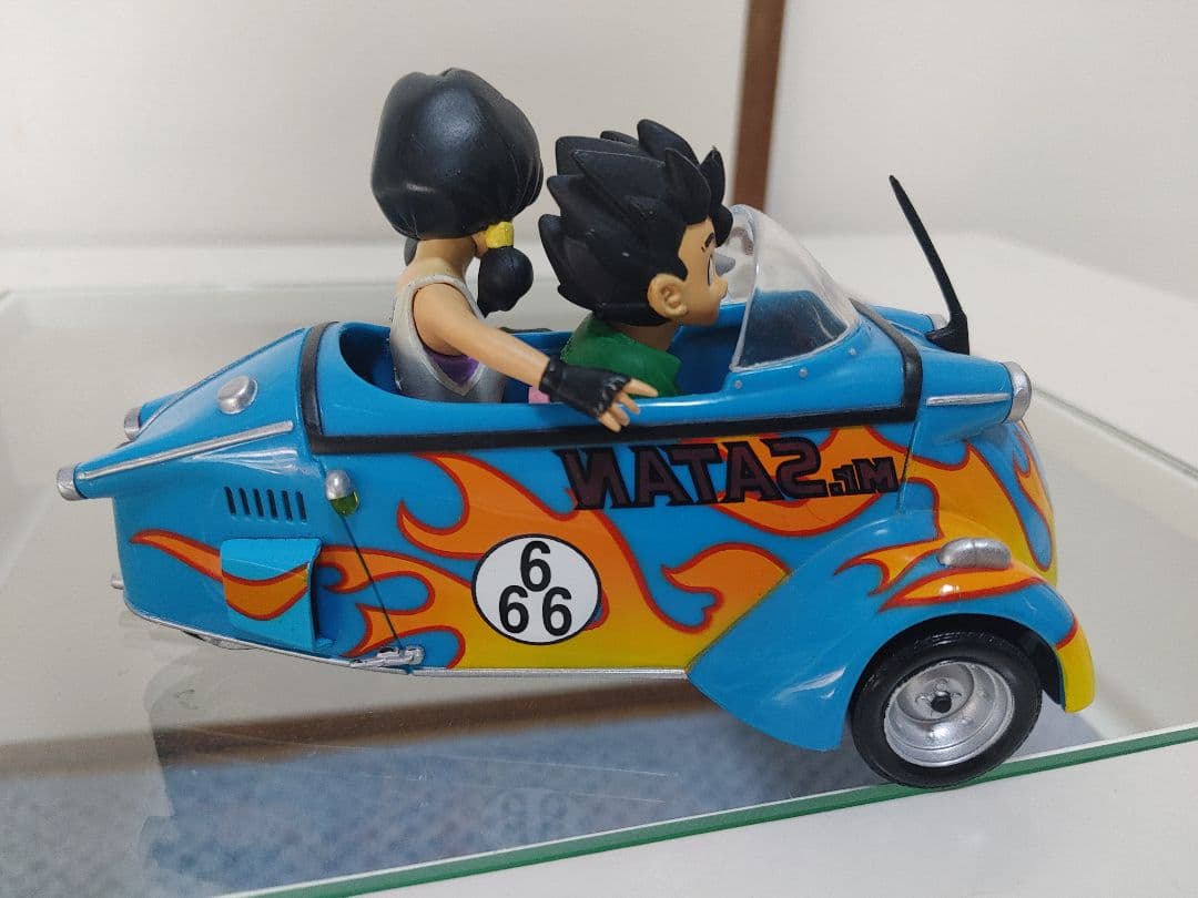 【激レア★希少】ドラゴンボールフィギュア　孫悟飯&ビーデル　車　【年代物】