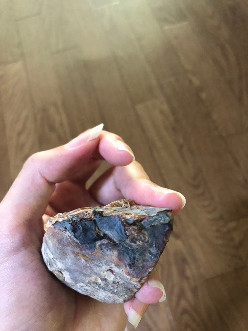 アメジスト　卵型　ジオード　ドーム　置物　原石　天然石　紫水晶【匿名配送】