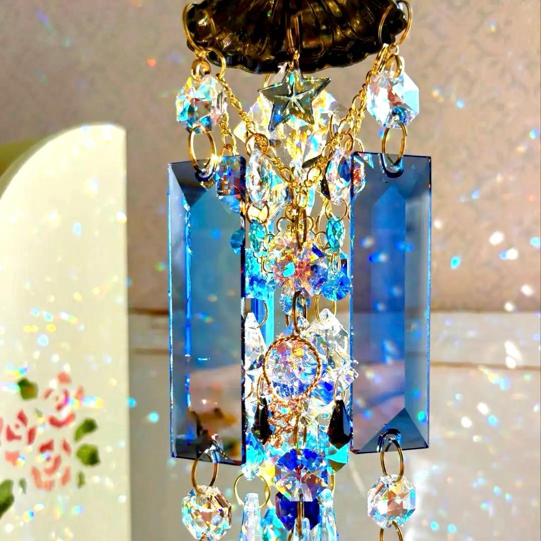 アラベスク✩.*˚ SWAROVSKIシャンデリア風サンキャッチャー