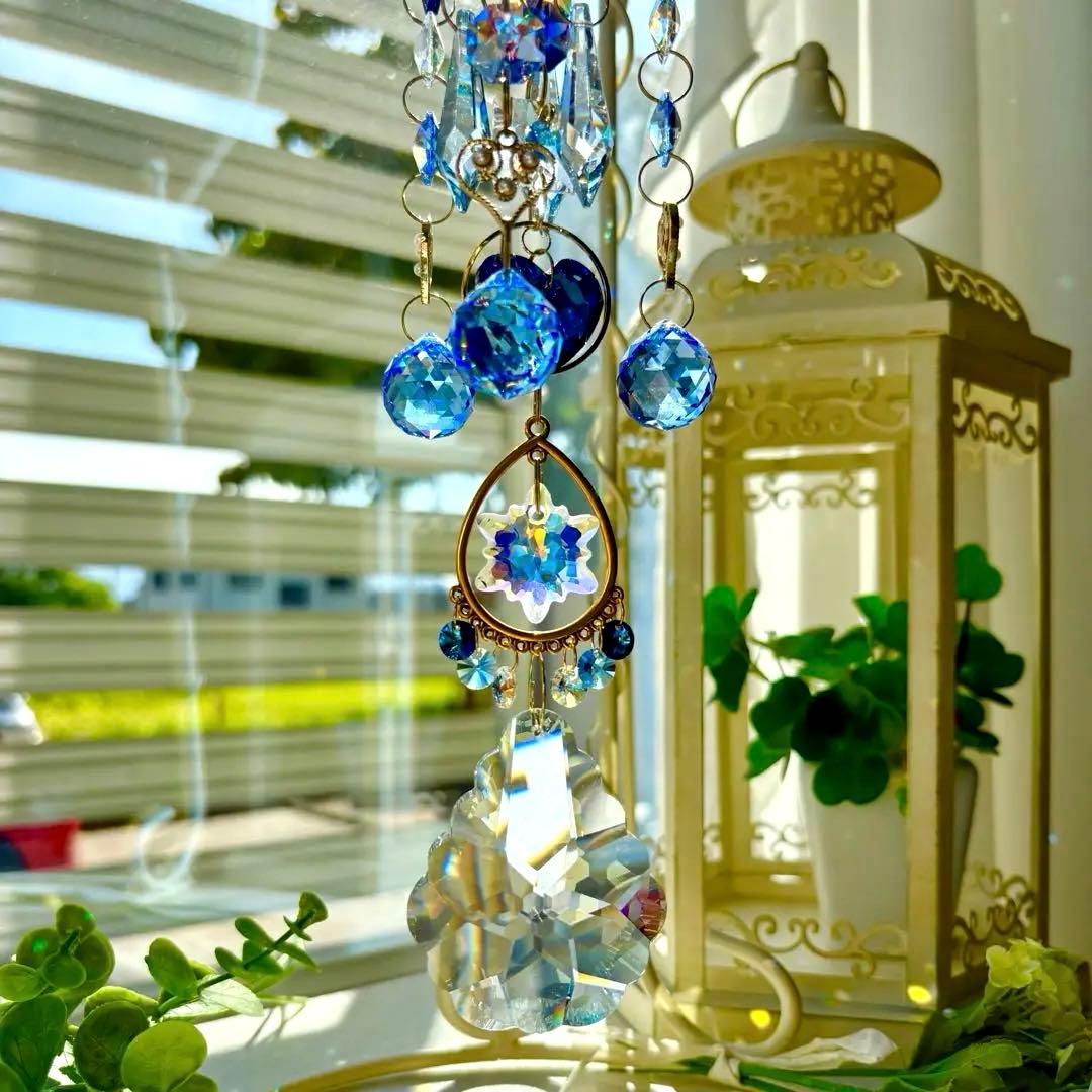 アラベスク✩.*˚ SWAROVSKIシャンデリア風サンキャッチャー