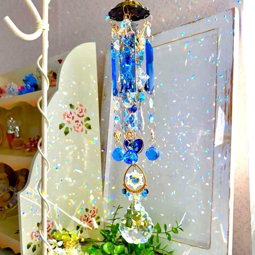 アラベスク✩.*˚ SWAROVSKIシャンデリア風サンキャッチャー