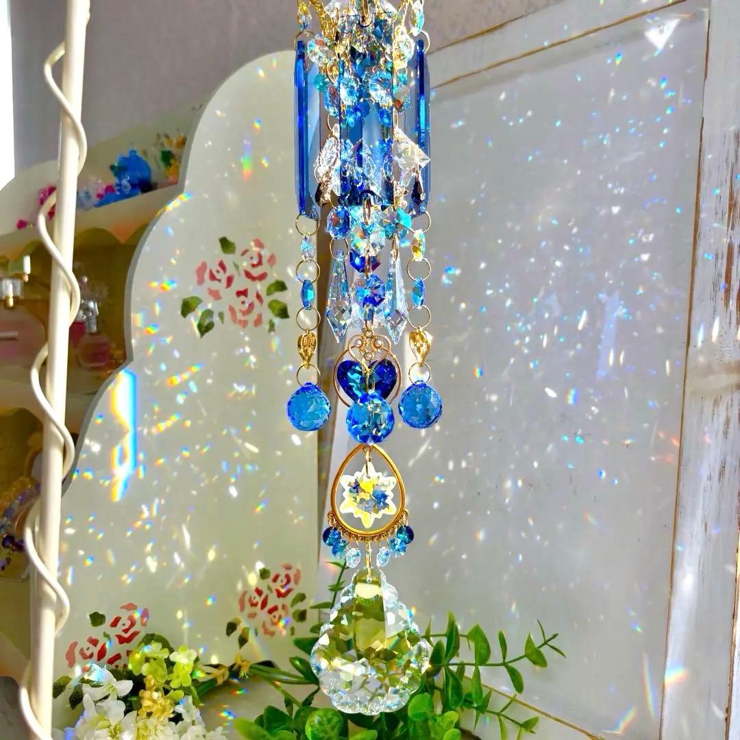 アラベスク✩.*˚ SWAROVSKIシャンデリア風サンキャッチャー