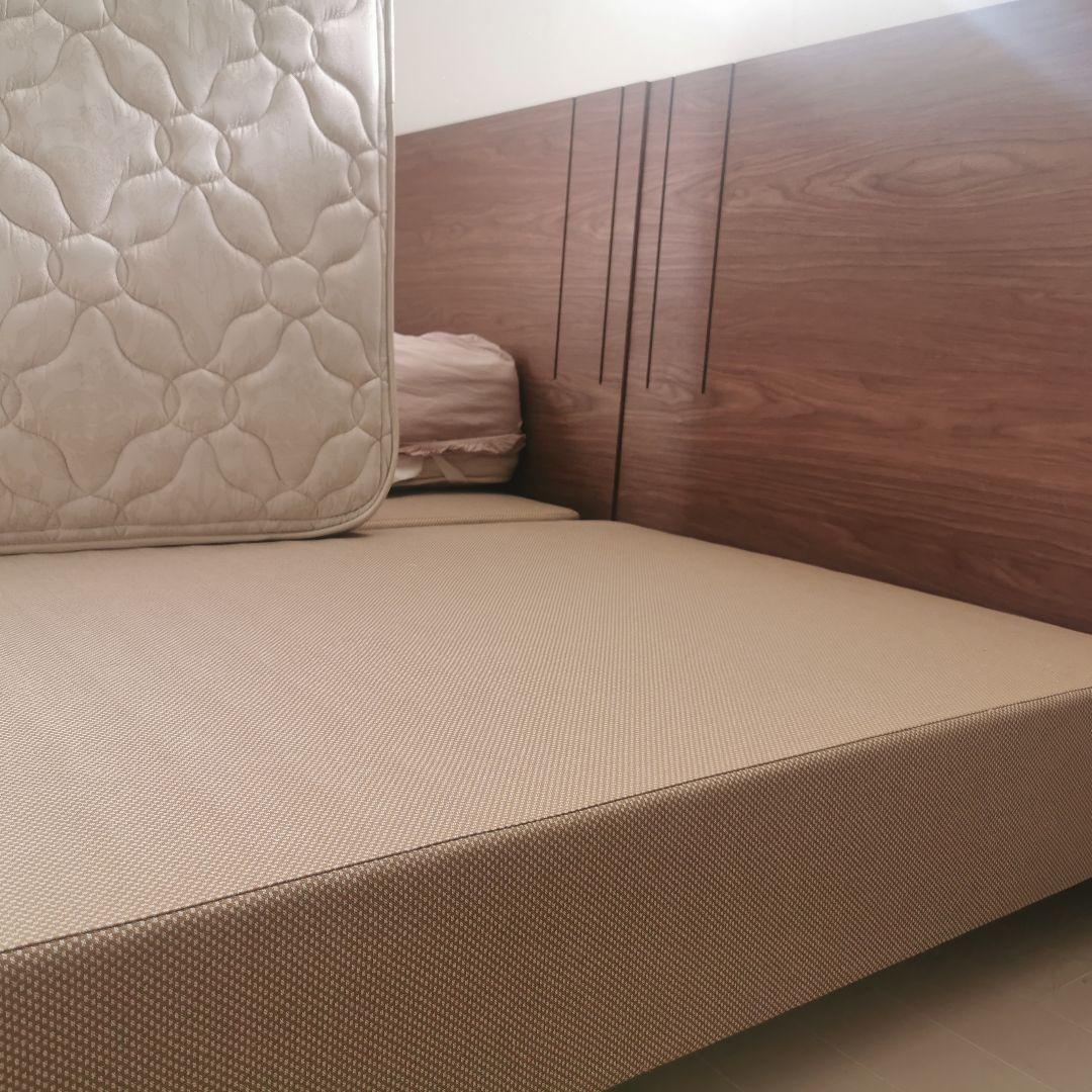 美品　シモンズ　ベッド　マットレス　セミダブル　ビューティーレスト