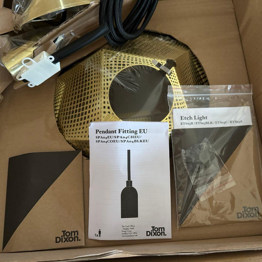 ■新品 正規品 Tom Dixon トムディクソン ペンダントライト ETCH