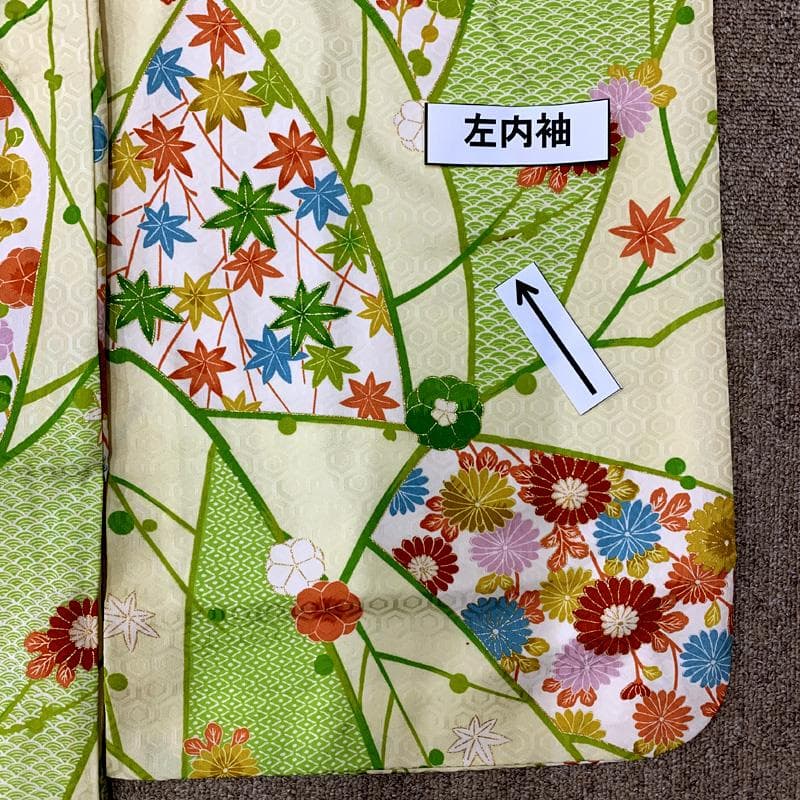 602ag24□七五三 七歳 女児 着物&袋帯 金彩 梅 楓 菊□美品