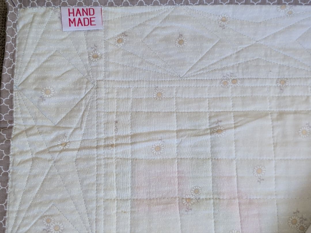 完全オリジナル！ミシンキルトタペストリー メビウスの輪モチーフ