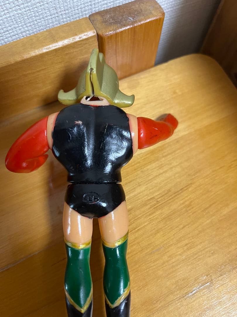 キン肉マン黄金のマスク ソフビ 体付き ヘルホークタイガーマスク